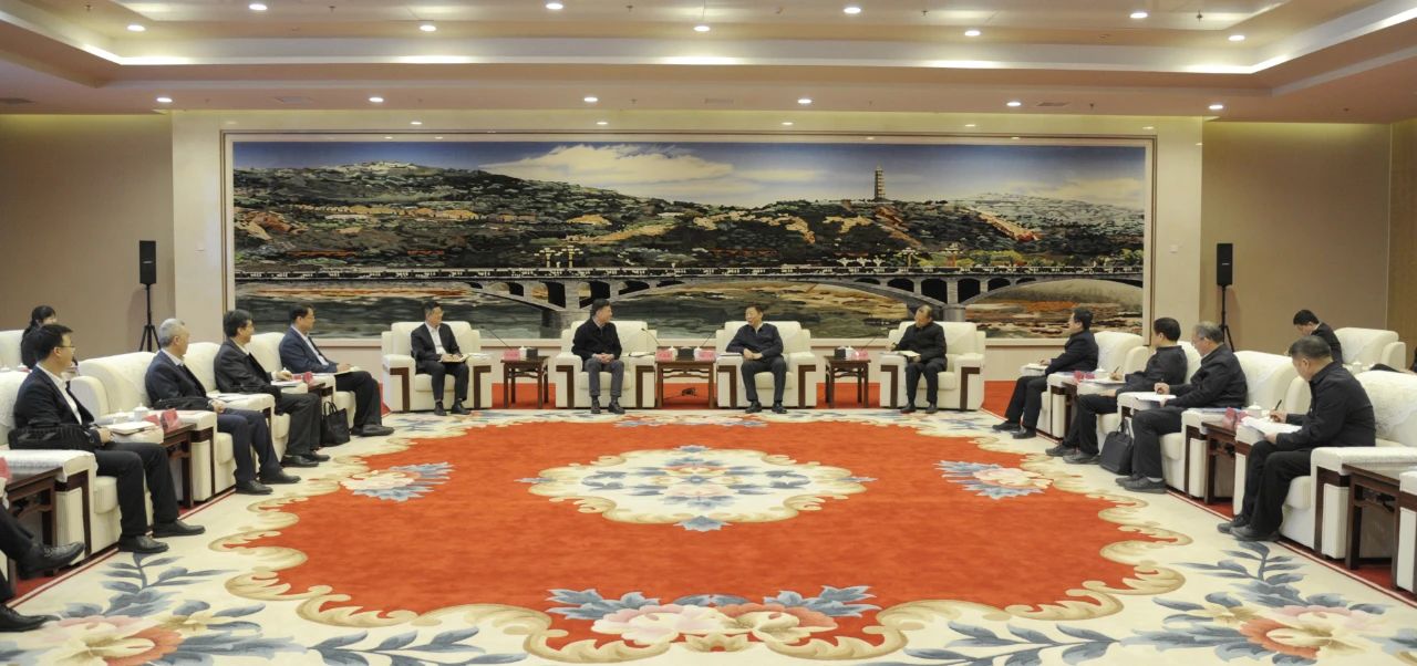 陜西省委常委、延安市委書記趙剛會見嚴(yán)鑒鉑董事長一行